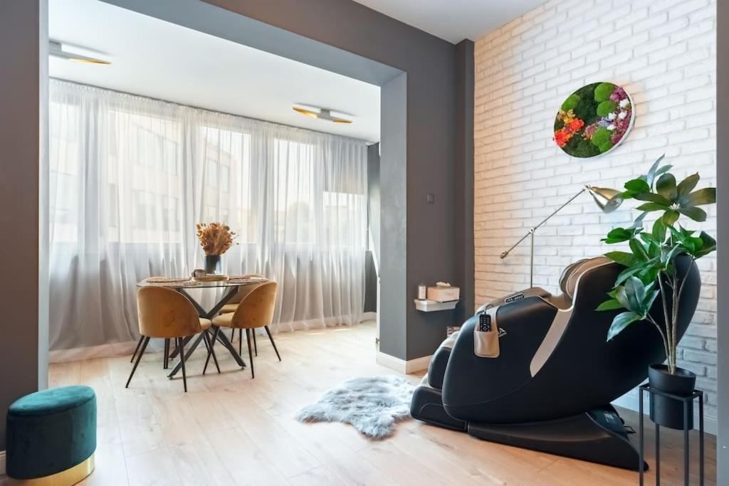 Intercontinental Apart - Massage Terrace Fireplace Bucharest Luaran gambar